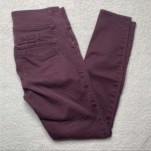 Tinseltown dark burgundy comfortable stretch soft Size 5 - Picture 7 of 10